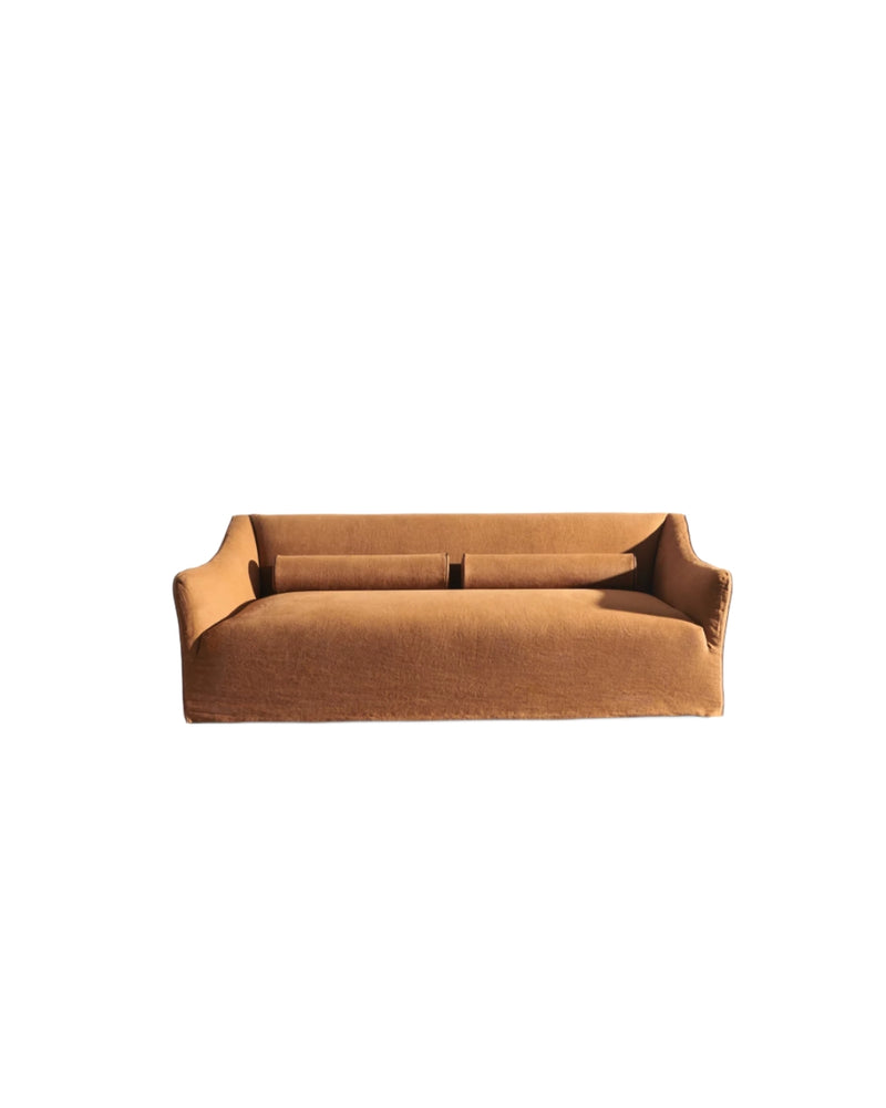 Saia Sofa