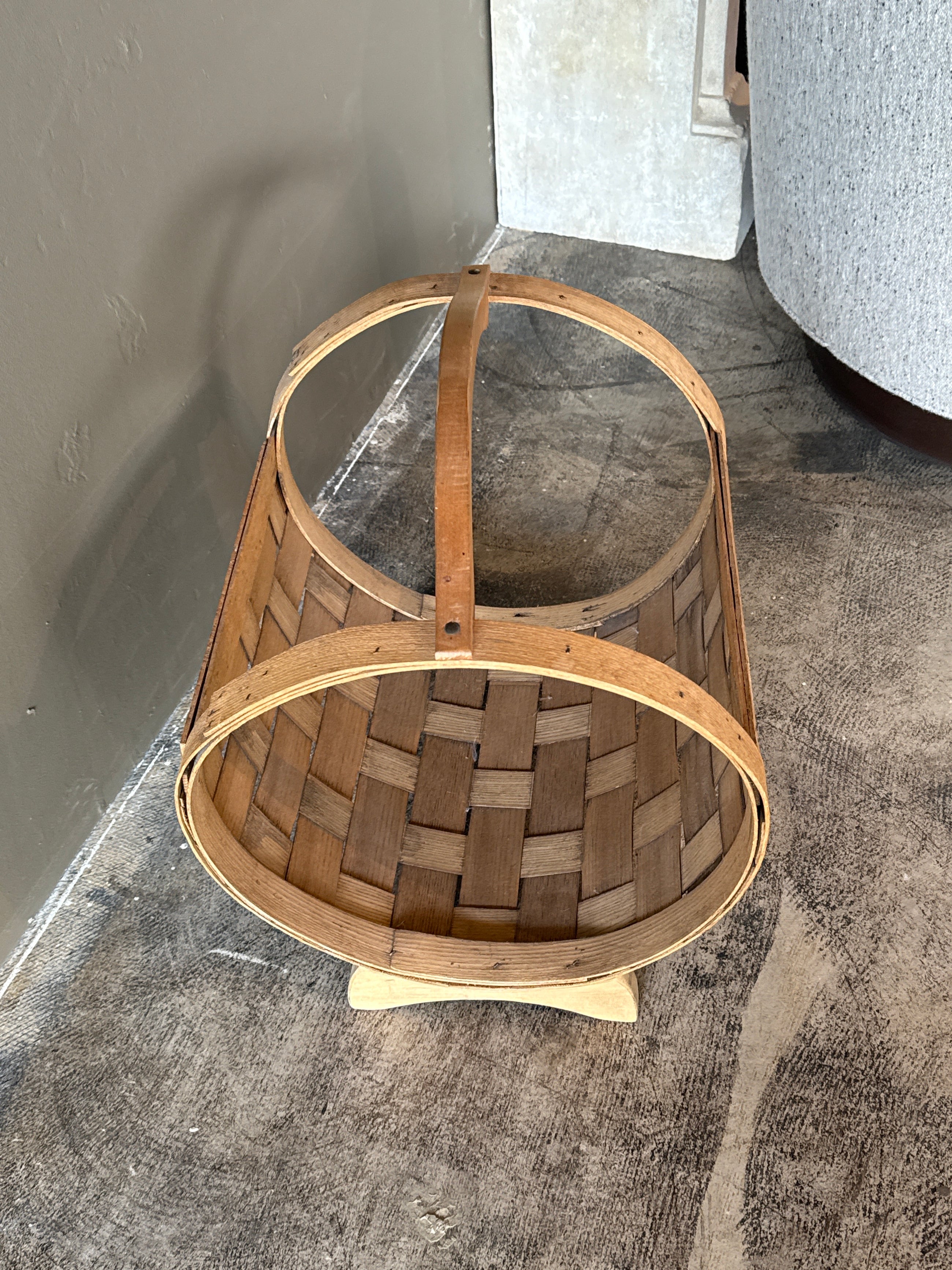 Magazine Holder